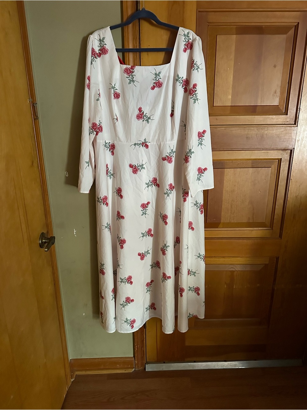 White Floral Square-Neck maxi Dress with Long Sleeves